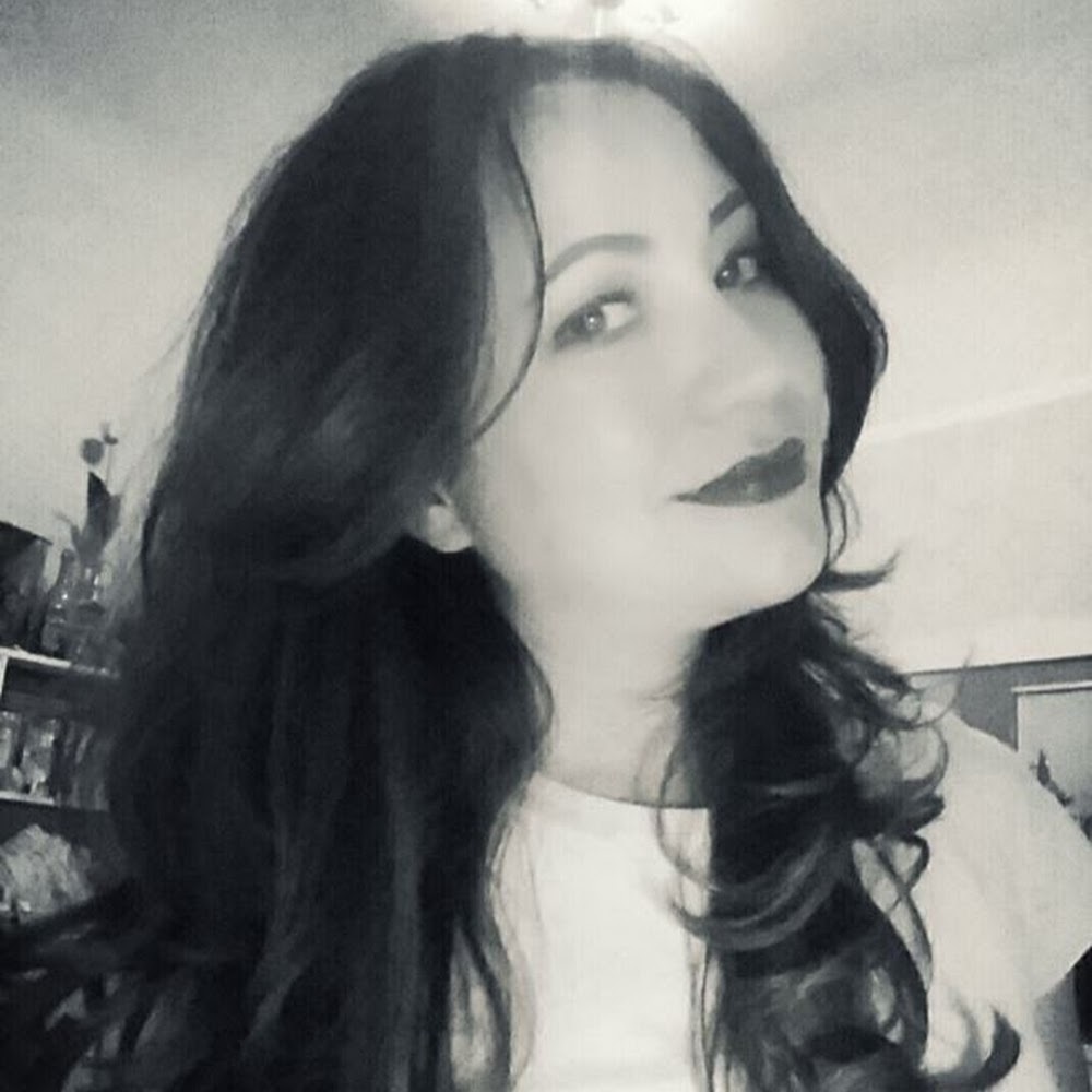 Meet your Posher, Magda